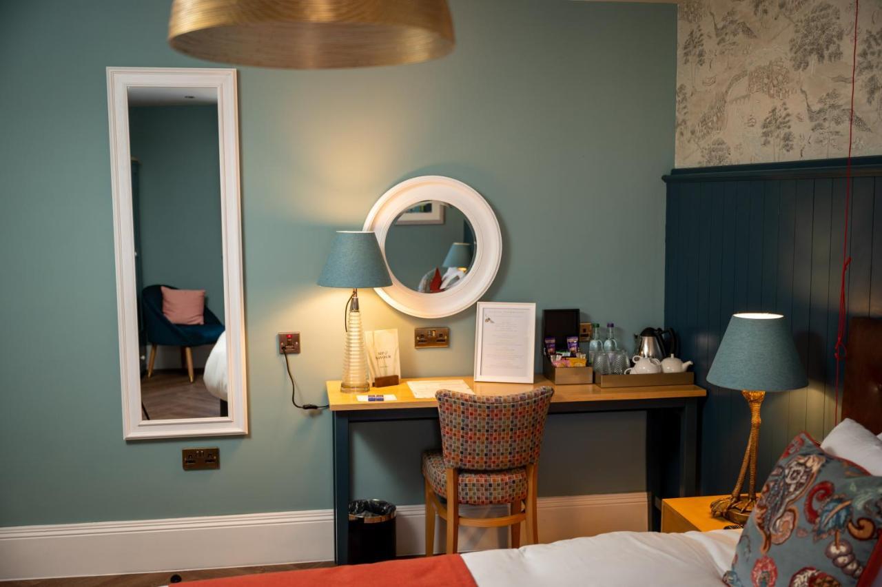 Victoria Hotel By Chef & Brewer Collection Menai Bridge Εξωτερικό φωτογραφία